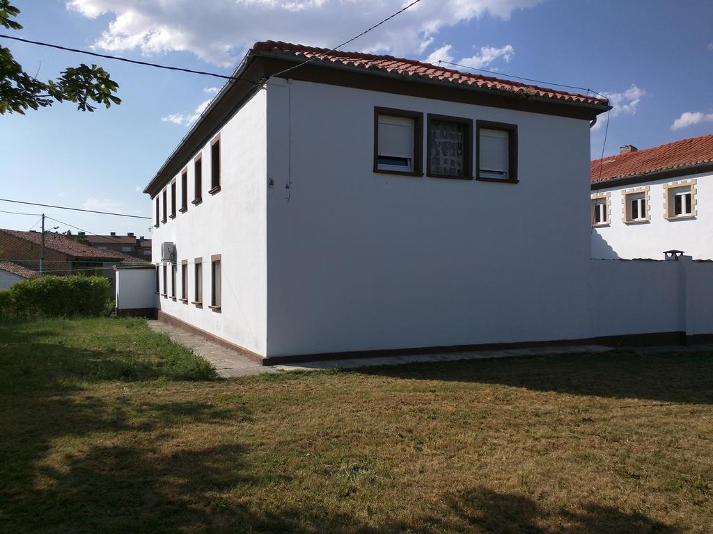 Hostel Residencial El Cuartel Granon Exterior foto