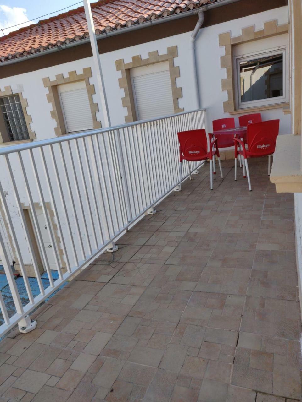 Hostel Residencial El Cuartel Granon Exterior foto